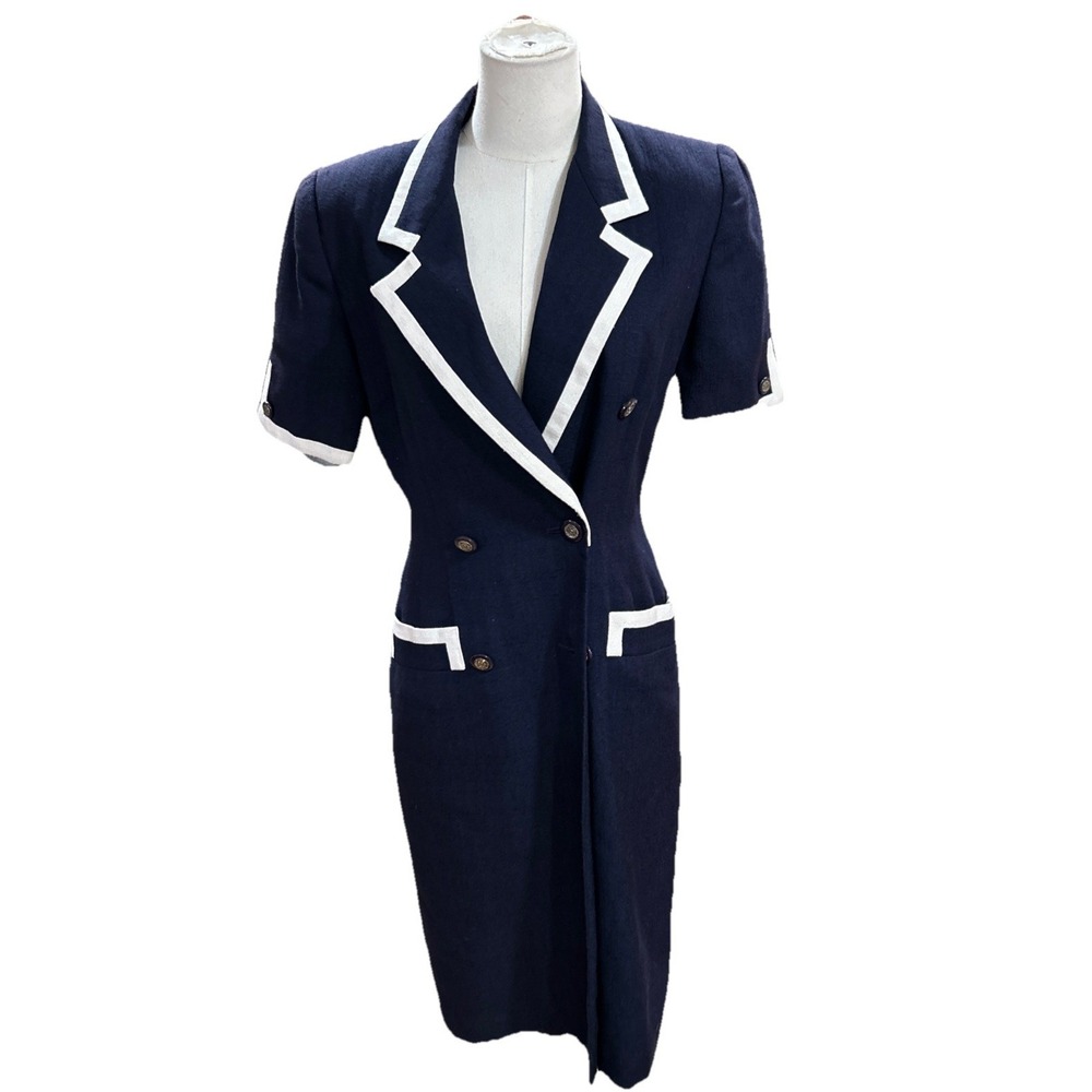 Jaquelineā Ferrar Business Dress Women's 6 Vintage Blue Button Blazer Style